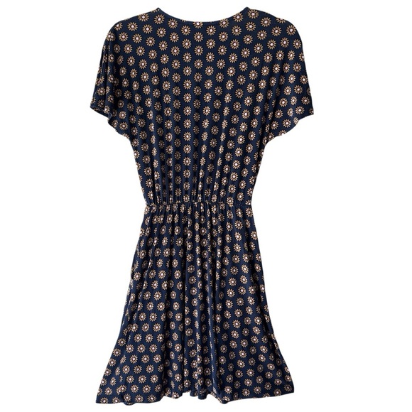BODEN | FLUTTER SLEEVE FRENCH NAVY DAISY STAMP JERSEY DRESS LIKE NEW | SIZE 2 - Picture 9 of 12
